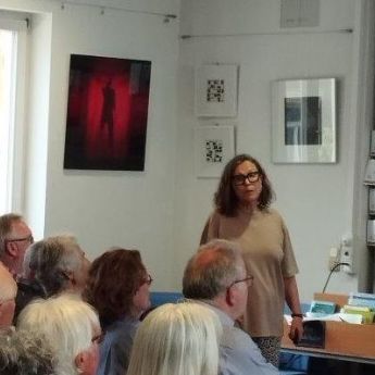 Frau Dr. Margit Fuchs