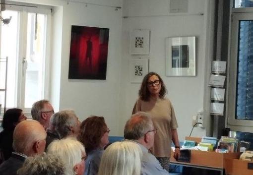 Frau Dr. Margit Fuchs
