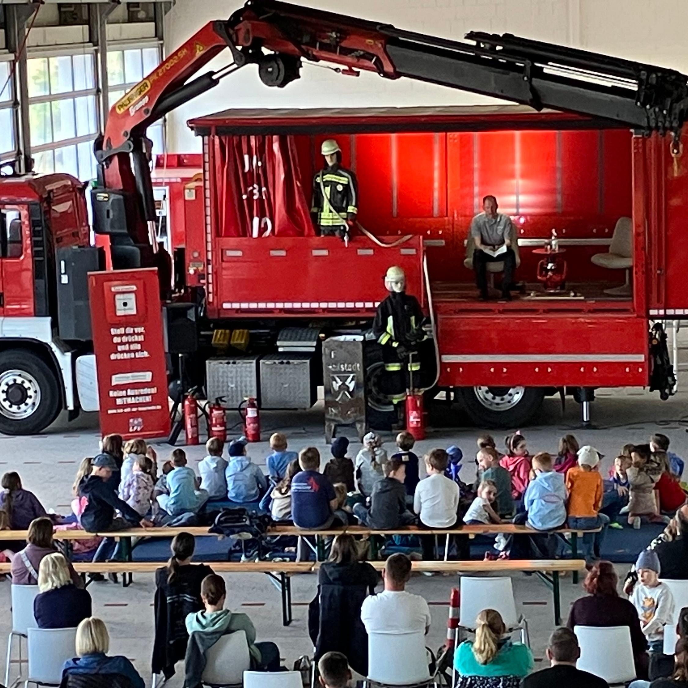 Lesung bei der Feuerwehr